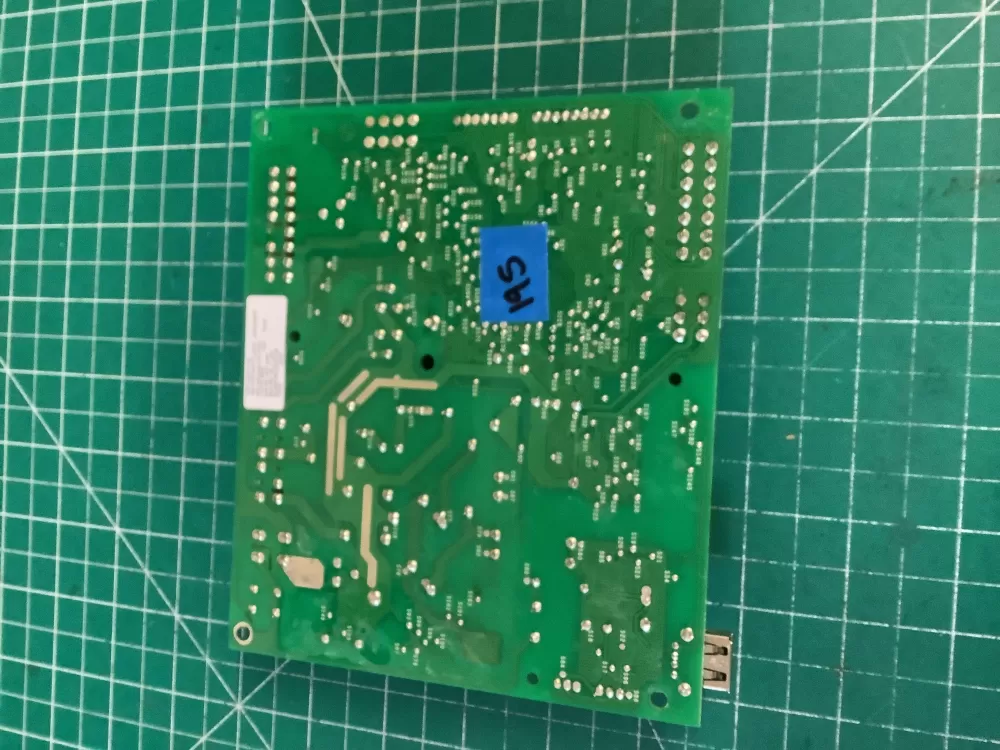 Frigidaire 242115361 5304498781 Refrigerator Control Board Main AZ227900 | NR195