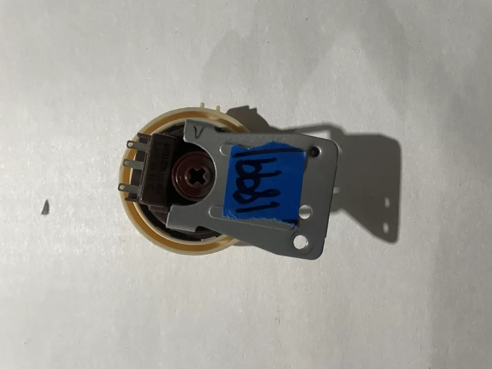 LG 6601ER1006E Washer Pressure Switch AZ206255 | KM1899