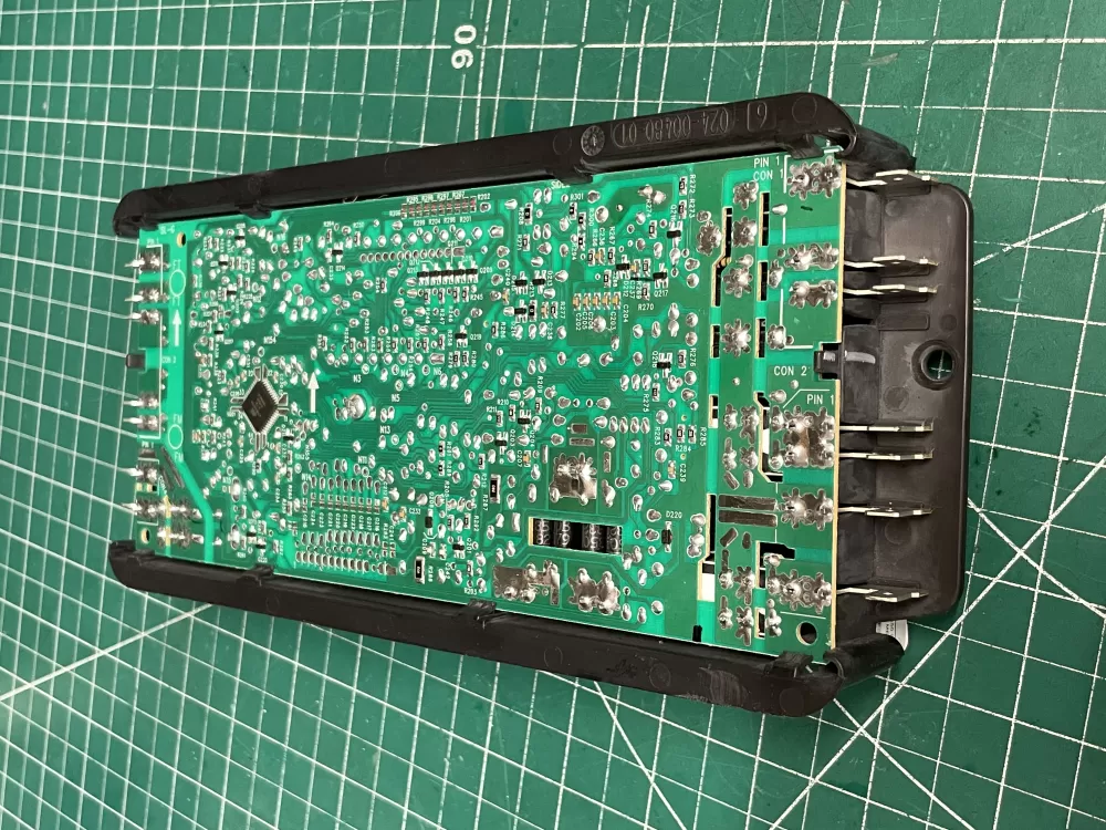 Whirlpool 100-01660-181 Range Control Board