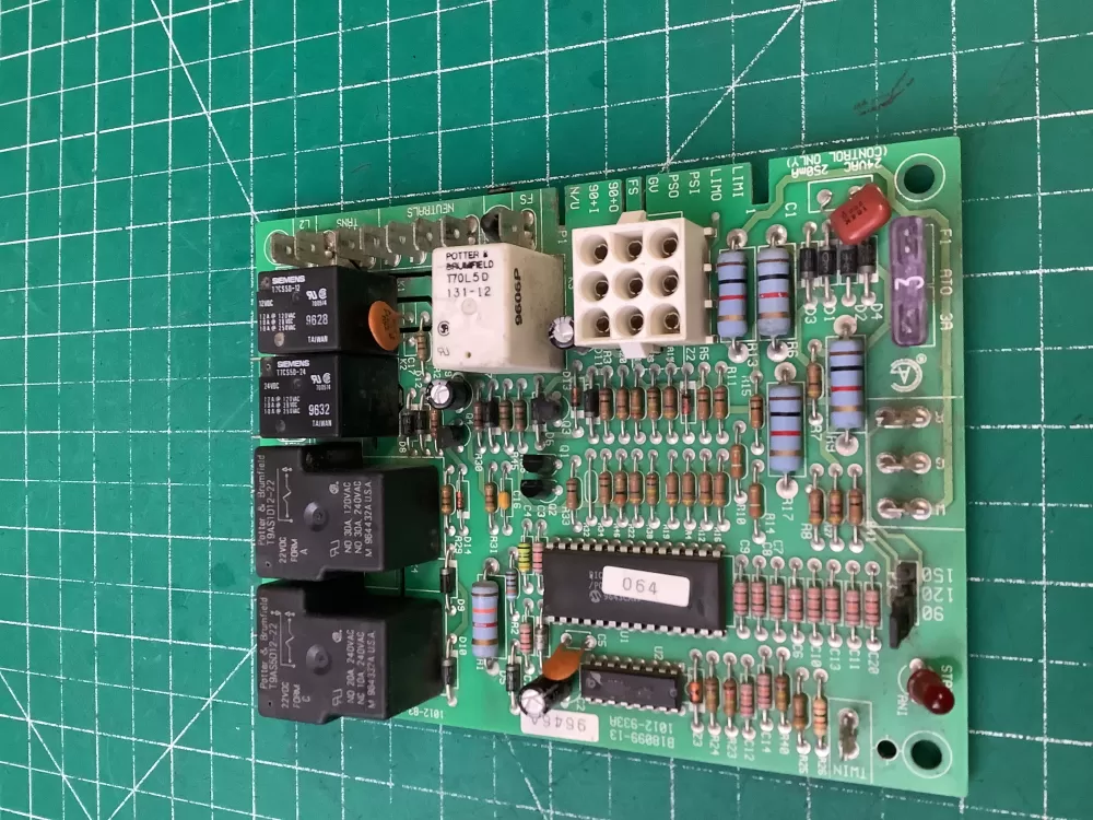 1012-83-9331 Goodman Furnace Board - Control