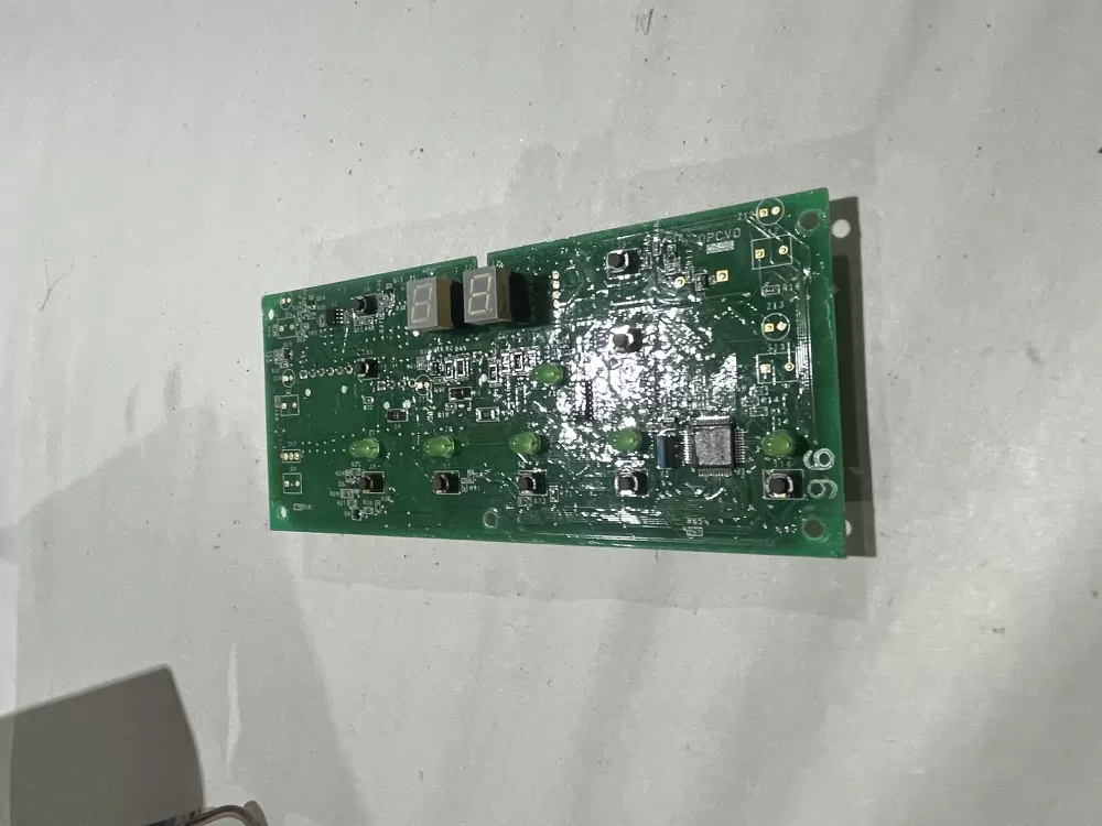 GE Hotpoint 200D7355G006 Refrigerator Control Board Dispenser AZ184213 | Wm2617