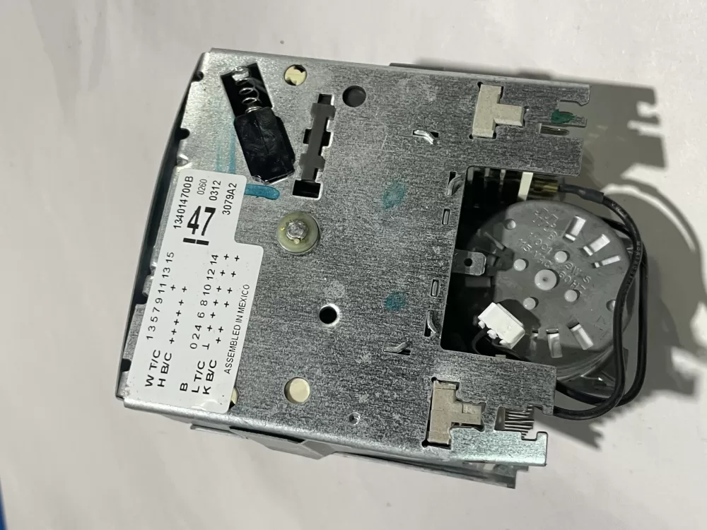 Frigidaire GE 134014700B Washer Timer AZ152063 | Wm904