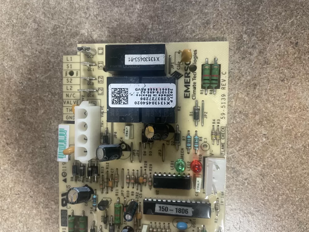TRANE EMERSON X13130454020 Furnace Control Circuit Board AZ21616 | KM1215