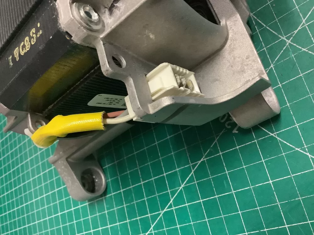 Electrolux Frigidaire A04016701 Washer Motor AZ212037 | SLA346
