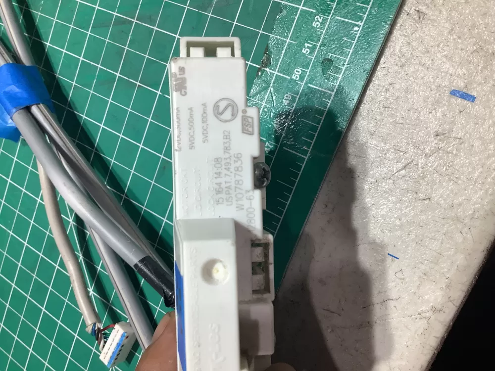 Maytag W10787836 Washer Lid Lock