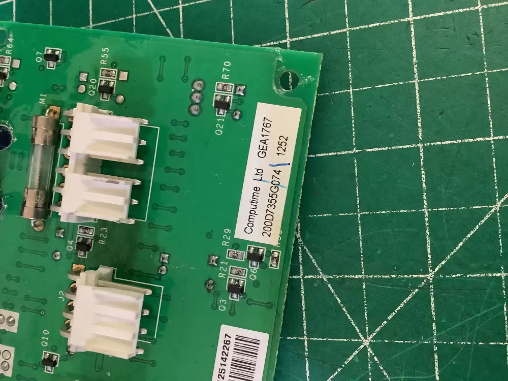 GE 200D7355G074 Refrigerator Dispenser Board AZ196346 | NR305