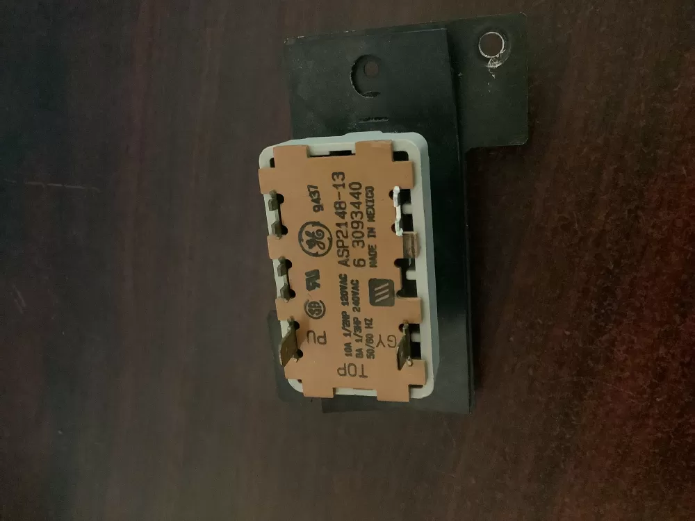 Maytag 63093440 Dryer Pressure Switch Button