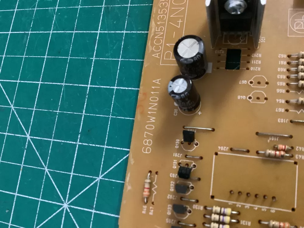 LG 6870W1N011A Range Oven Control Board Used AZ188128 | NR1938