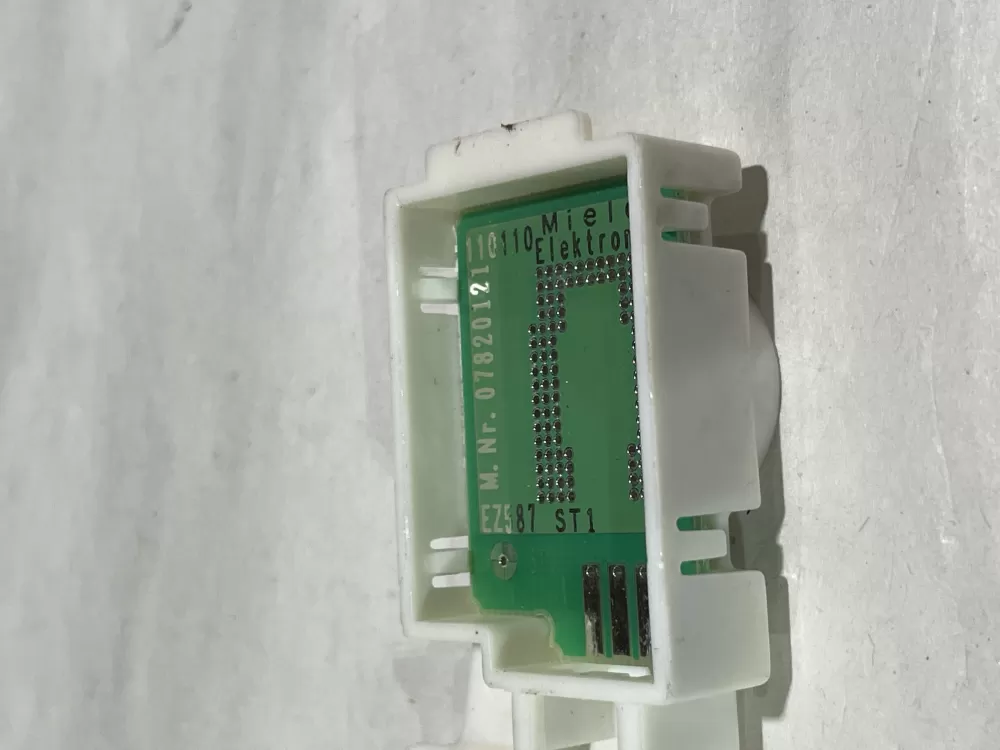 Miele 07820121 Dishwasher Control Board AZ150494 | Wm2052