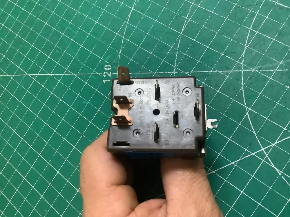 Maytag Washer 35-6765 21001960 Switch AZ220611 | SLA62