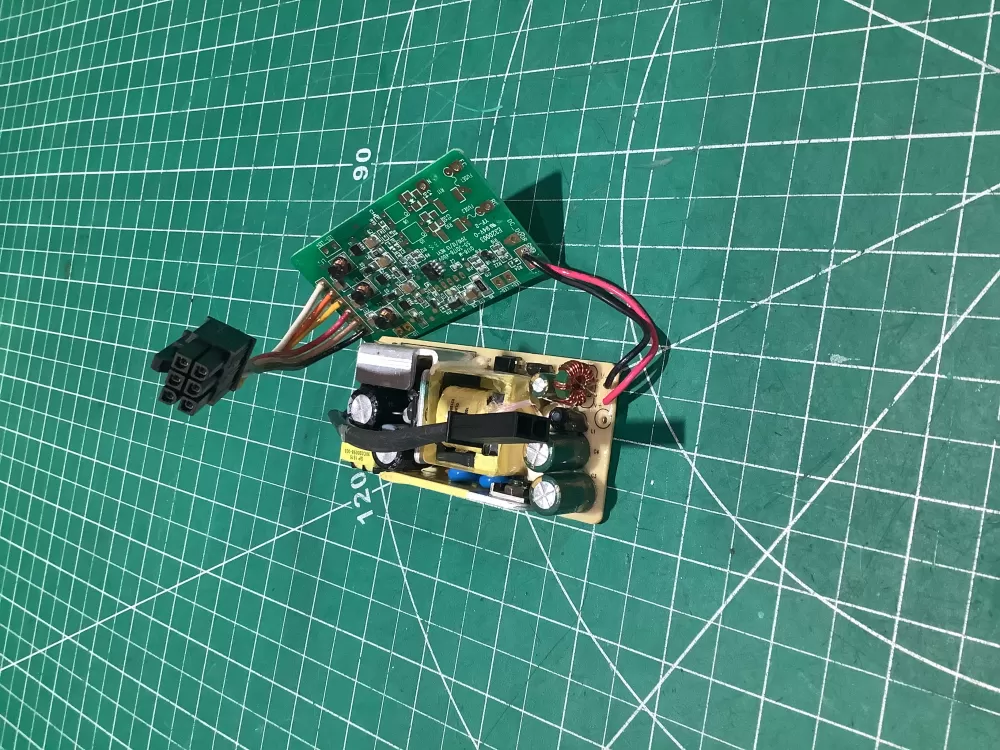 Whirlpool W10306786 Refrigerator LED Inverter Board Box AZ185275 | AR2475