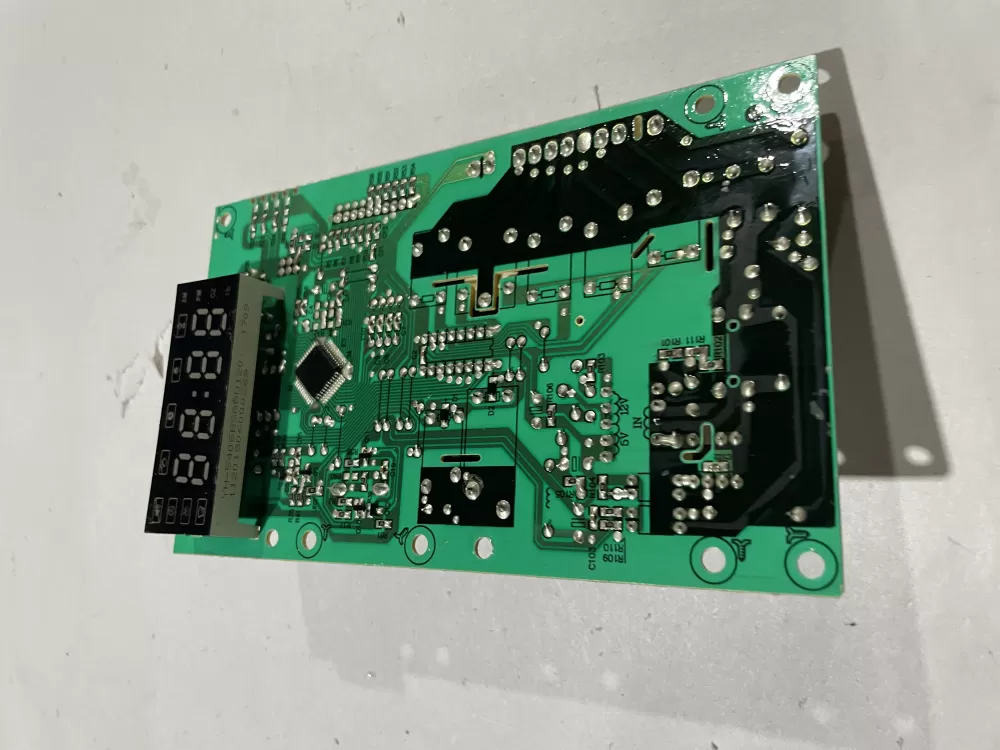 GE MD12001LB EMLAAGE-04-K 17170000008243 Microwave Control # AZ164687 | Wm286