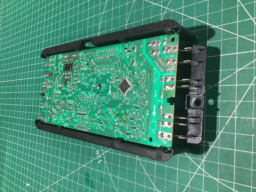 Whirlpool Estate AP6026361 W10108230 Range Control Board AZ185701 | AV445