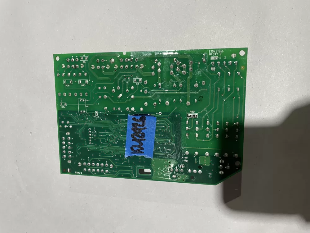Whirlpool Maytag W10267646 Refrigerator Control Board AZ144415 | KM2426