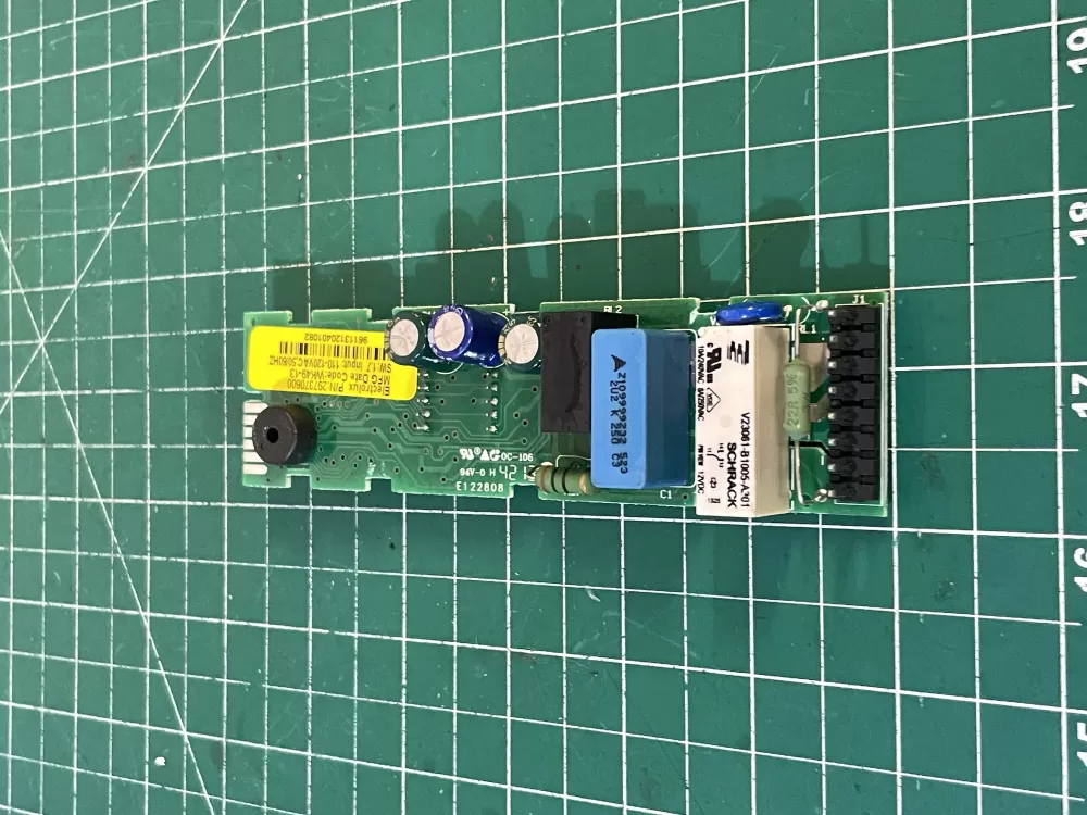 Frigidaire AP5318915 2020880 297370600 297241800 297345500 297366100 PS3502428 Freezer Control Board