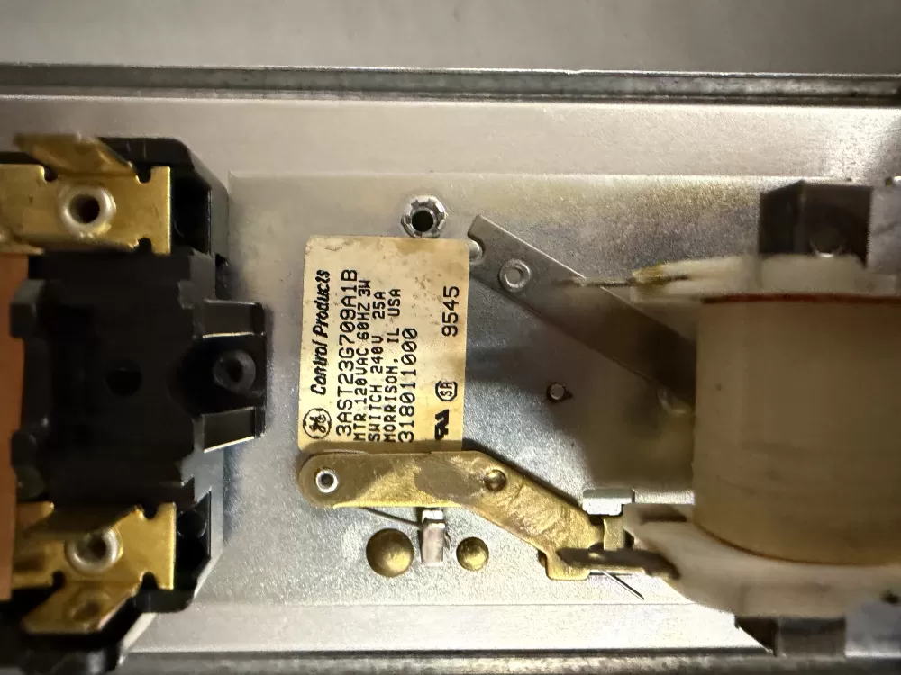 GE 3AST23G709A1B Oven Clock Timer  AZ227643 | KM476