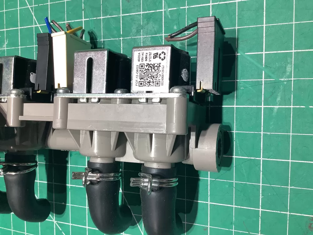 GE 0024000126GJ  WH23X35712  FCF-12-G6G3 Laundry Electromagnetic Valve