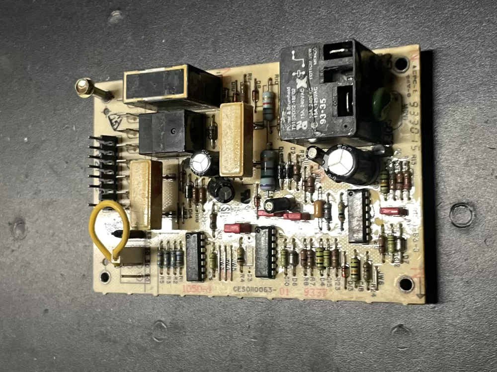 Carrier  Bryant 1050-83-3 Furnace Control Board