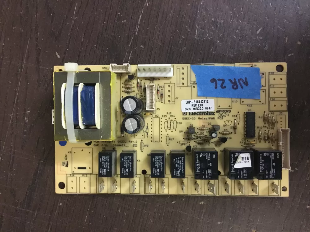Frigidaire Kenmore Electrolux AP3965656 1197110 Range Board AZ469 | NR26