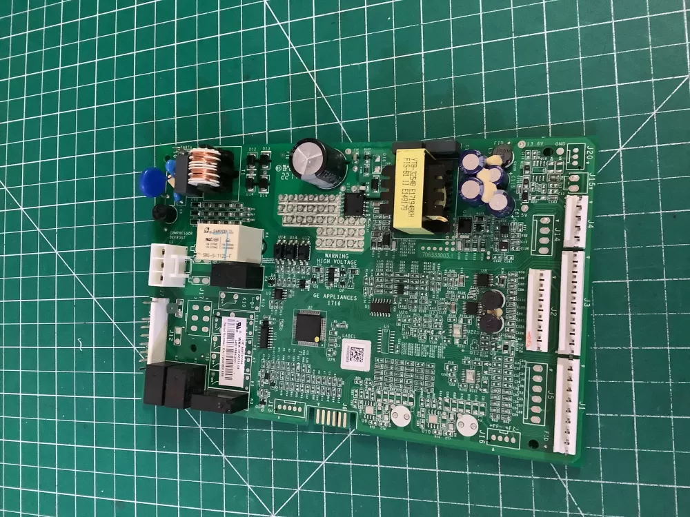 GE Refrigerator 245D1886G001 Main Control Board AZ184799 | NR2671