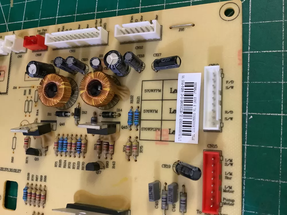 Midea Refrigerator Inverter Control Board 17131000000563 AZ196623 | NR318