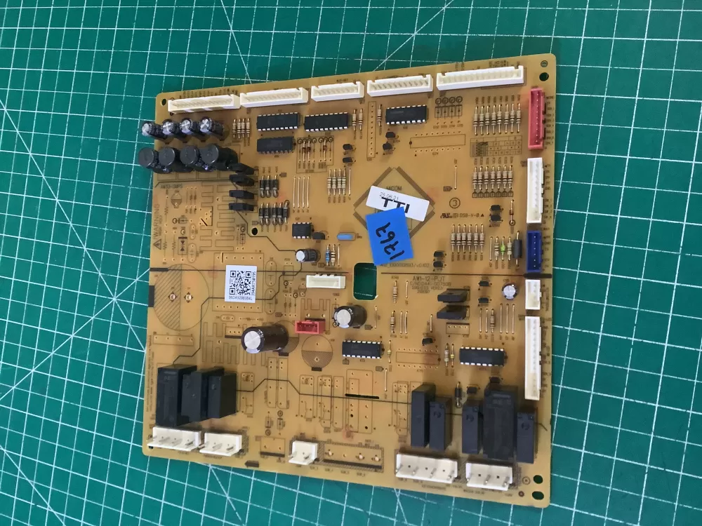 Samsung DA92 00384L DA9200384L Refrigerator Control Board AZ211844 | NR1767