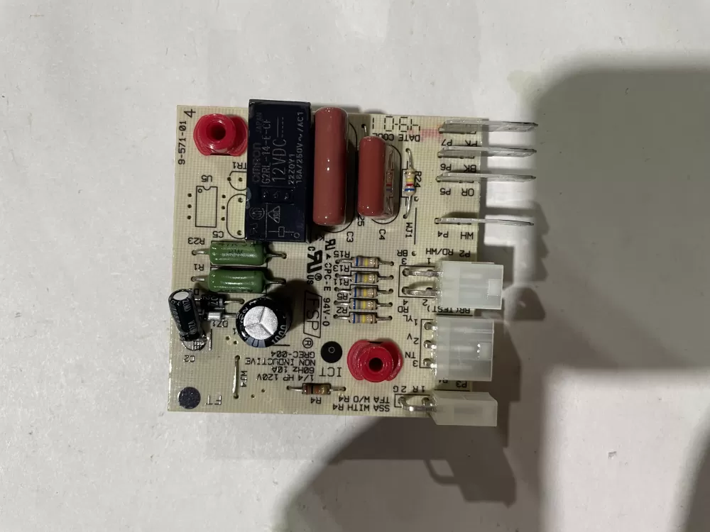 Amana  Kenmore  Kitchen Aid  Maytag  Whirlpool 2213456  2213457  2213475  2213476  2213489  2213490  2252148  2252150  2303822  2303837  2304069  W10135053  W10135899  W10135900  W10135900R  W10351622  W10351625  W10351626  W10353224  W10366604  W10366605  W10366608  WPW10366605 Refrigerator Control Board