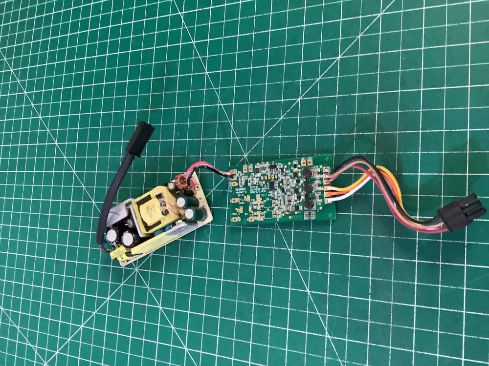 Whirlpool W10306786 Refrigerator LED Inverter Board Box AZ192304 | NR562