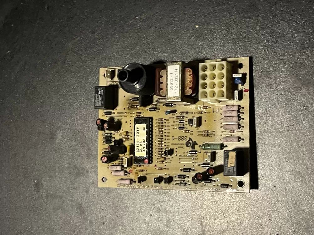 Emerson Trane X13650876-02 3603-C01369 Furnace Control Board