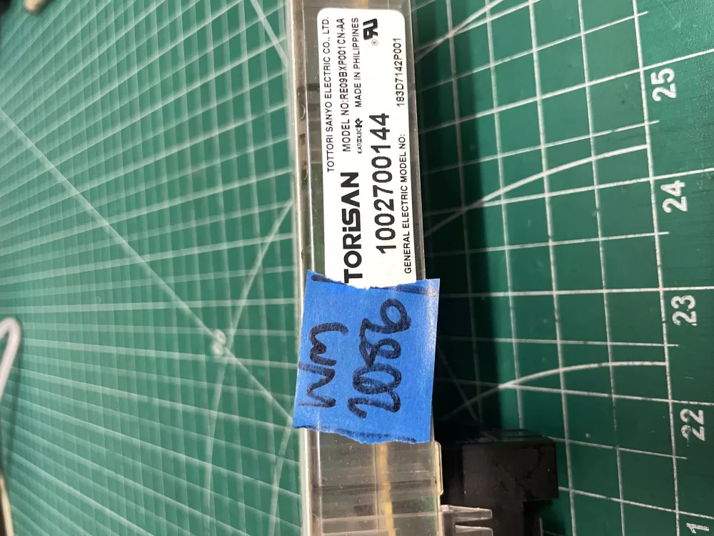 GE Hotpoint WB27K10026 183D7142P001 Range Control Board AZ209360 | Wm2086