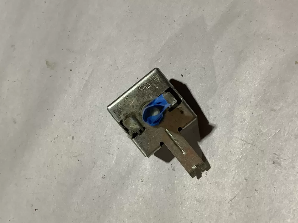 WE4M519 GE Dryer Start Switch Rotary