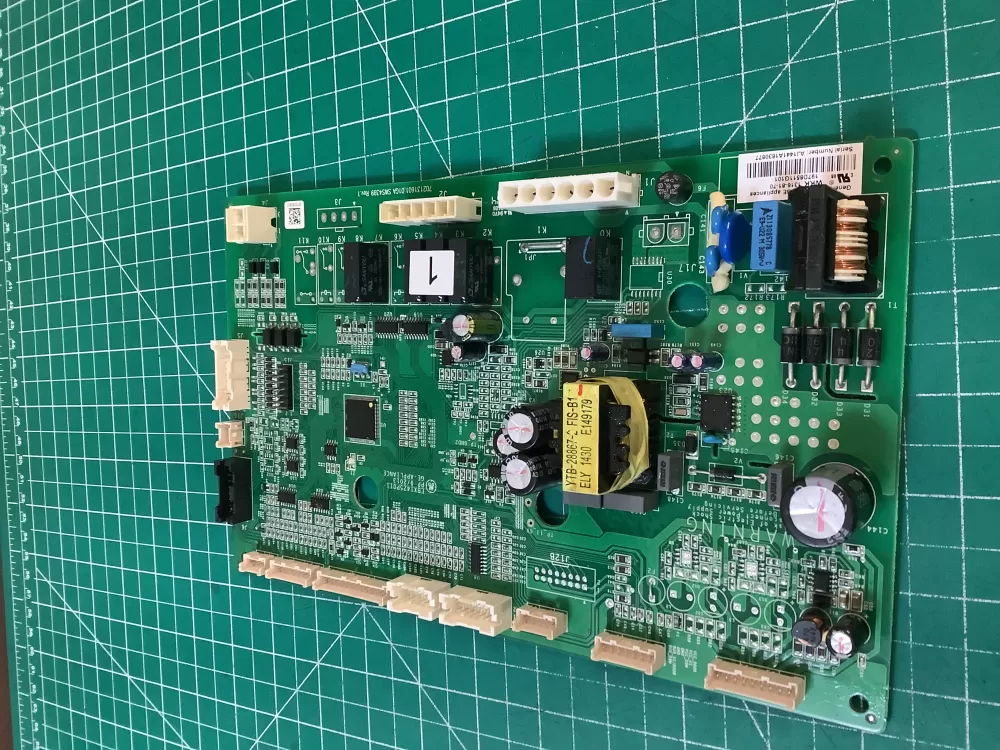 GE  LG  Hotpoint 197D8511G101 70213160101GA EBX1425P011 Refrigerator Control Board
