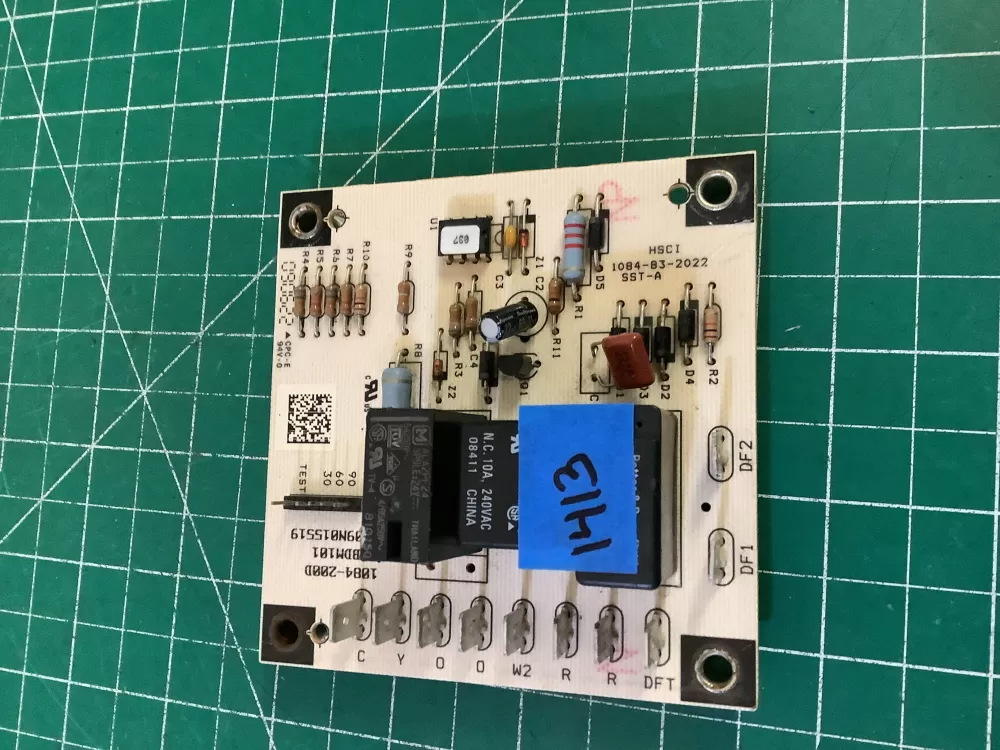 Goodman PCBDM101S Heat Pump Defrost Timer Control Board AZ191580 | NR1413