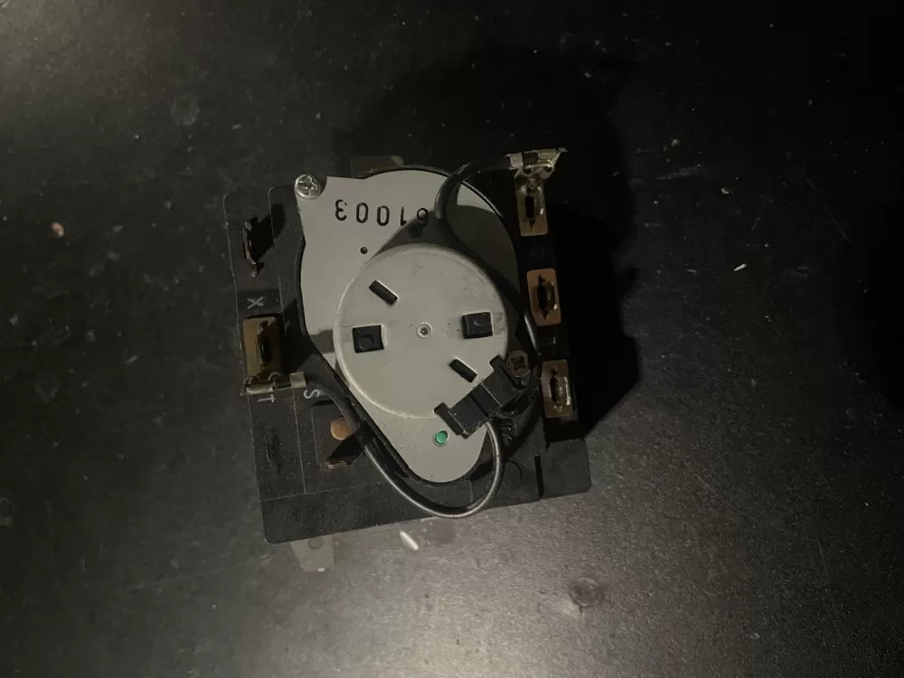 Hotpoint General Electric WE4M364 WE4M533 PS8690648 Dryer Timer AZ27737 | KM225