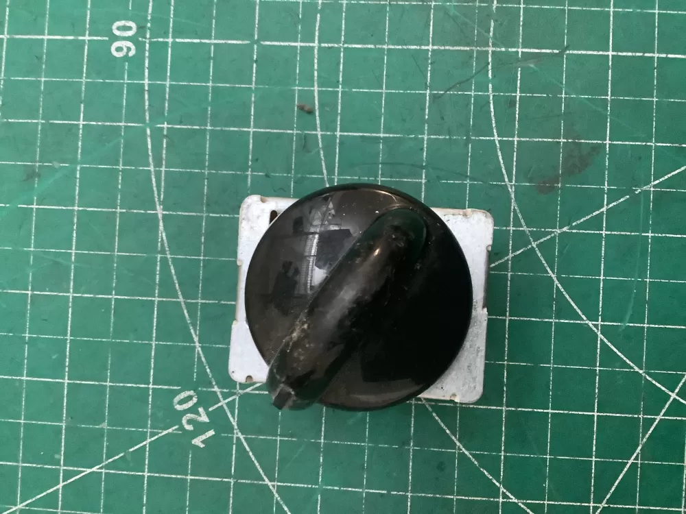 GE  Hotpoint  General Electric 164D1816P08 Range Switch Infinite