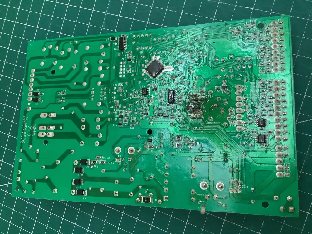 GE Hotpoint WR55X11072 200D6221G030 Refrigerator Control Board AZ219207 | ARV673