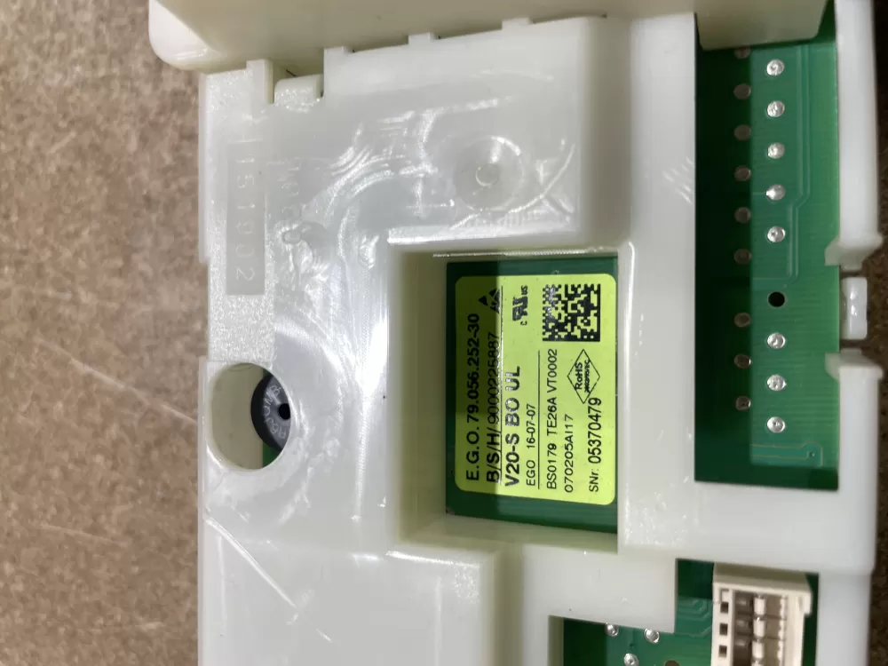 Bosch 9000225887 Dryer Control Board AZ74360 | Wmv557