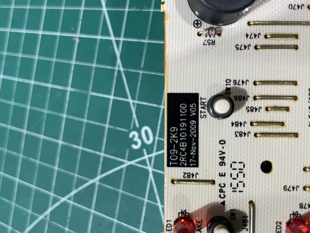 GE 2RC4B10191100 T09 2K9 Range Oven Control Board AZ188311 | Wm2373