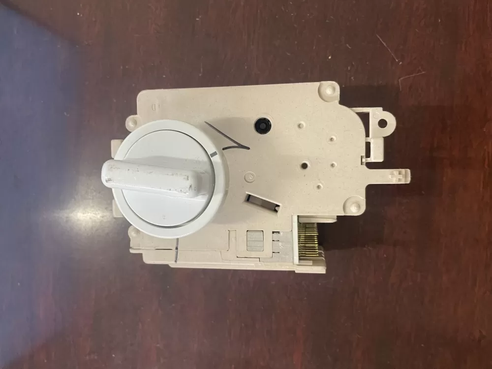 Frigidaire  GE  Kenmore 131758600B Washer Timer