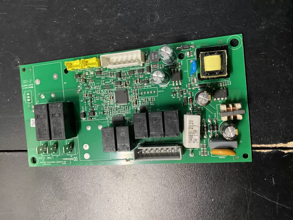 Electrolux  AP6886151  PB0001370 Control Board