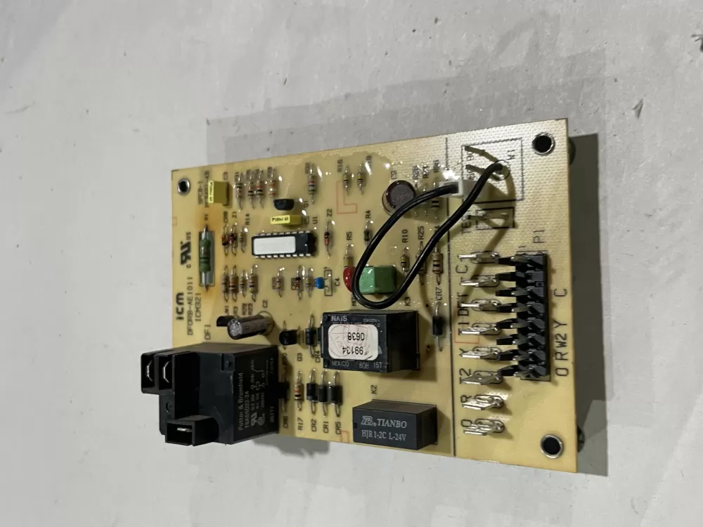DFORB- ICM Defrost Control Circuit Board  Pcb461-4c AZ179102 | Wm653