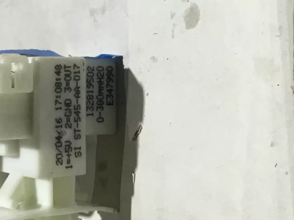 5304505436 132819502 Electrolux Frigidaire Washer Water Pressure AZ98356 | Sl54