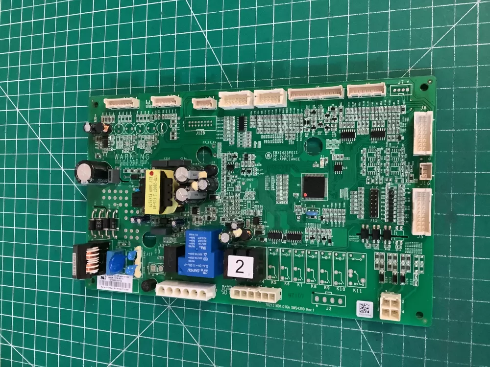 WR55X26529 GE Refrigerator Wr55x46805 Main Board Reflashed