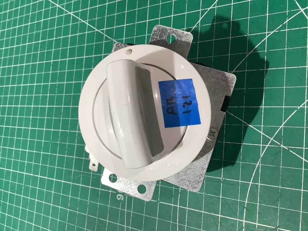 Whirlpool  Kenmore WP8299784  AP6012590  8299784  909733  014-62723  PS11745800 Dryer Timer