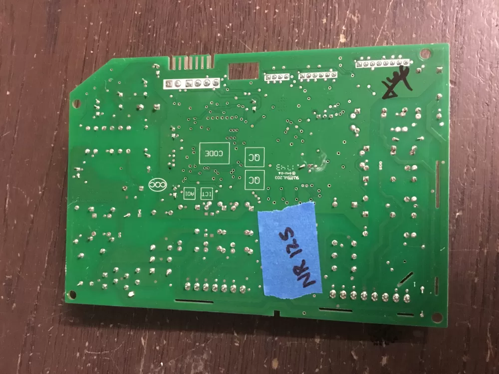 Whirlpool KitchenAid W10755479 Refrigerator Control Board AZ23430 | NR125