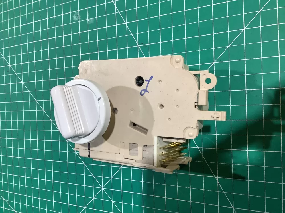 Frigidaire  GE  Kenmore 131758600B Washer Timer