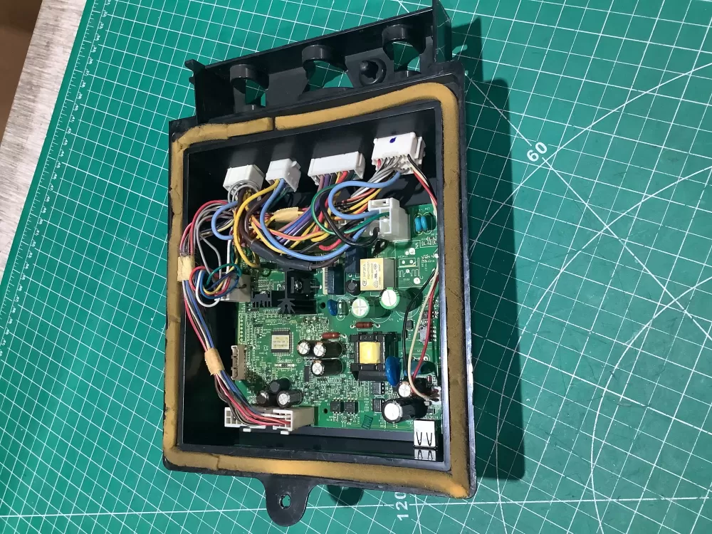 Frigidaire AP5607547 242115203 Refrigerator Control Board AZ185607 | AV517