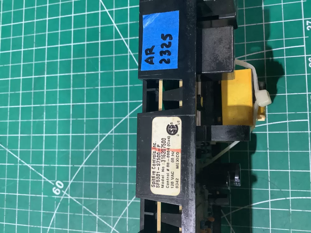 Frigidaire Kenmore AP3763194 1056303 Range Control Board AZ193208 | AR2325