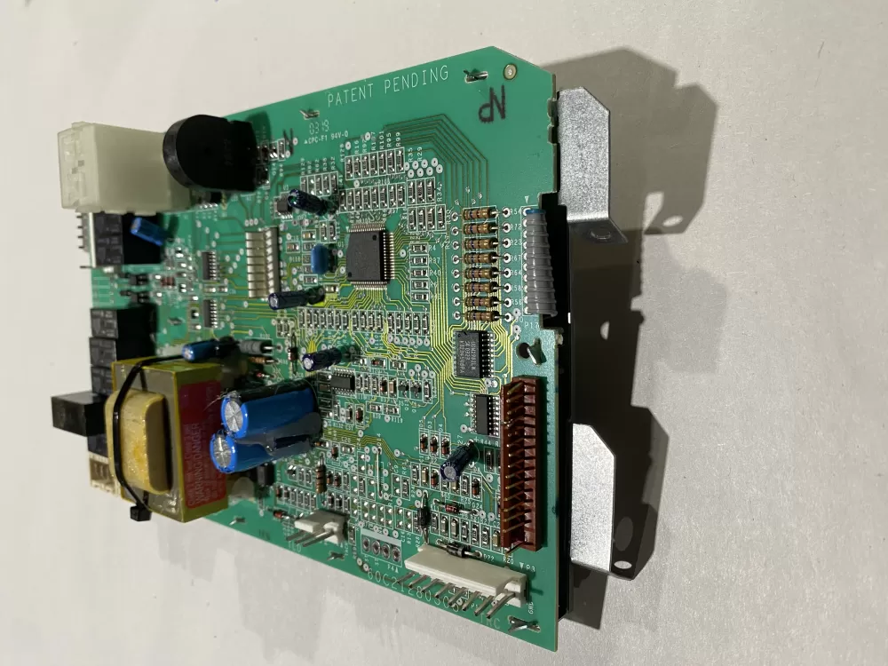 Whirlpool Magic Chef 6 2727840 Range Oven Control Board AZ169726 | BK2597