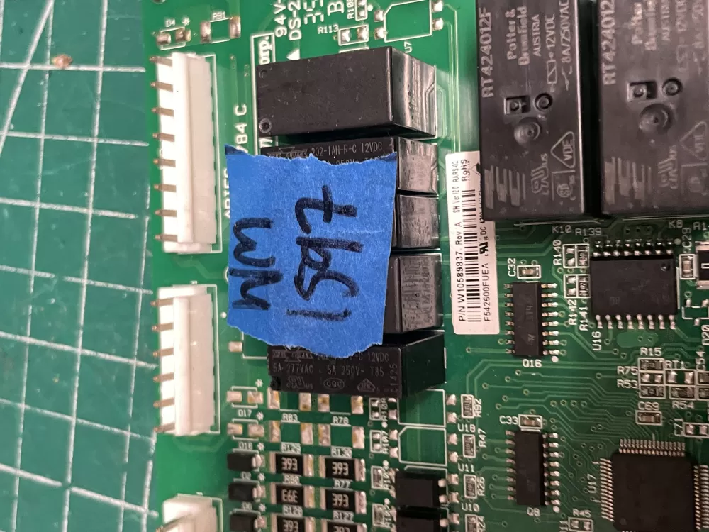 Whirlpool Maytag KitchenAid Kenmore Refrigerator Control Board AZ211121 | Wm1597